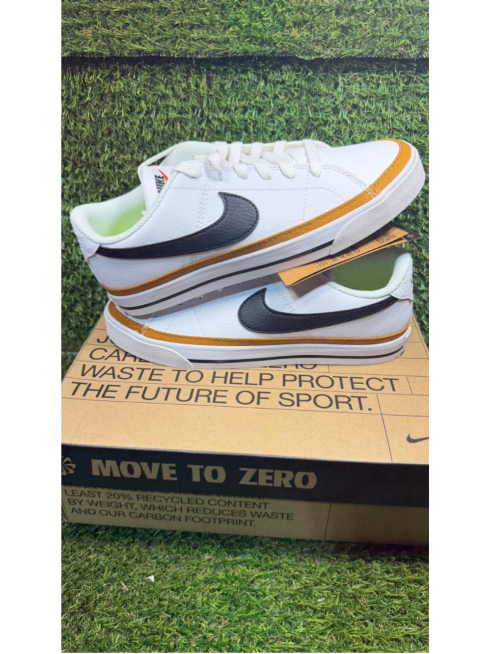 Men's Nike Court Legacy NN Sneakers Size 6 White Black #z09 x2